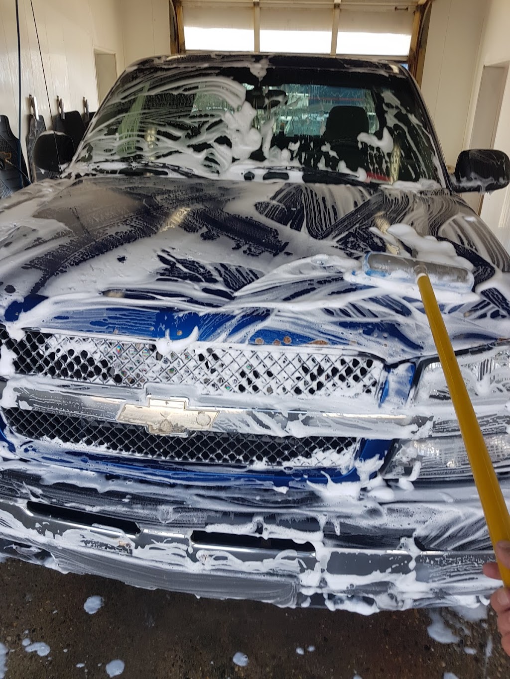 Uncle Dougs Carwash | 510 McIntyre St, Regina, SK S4R 2M5, Canada | Phone: (306) 543-2337