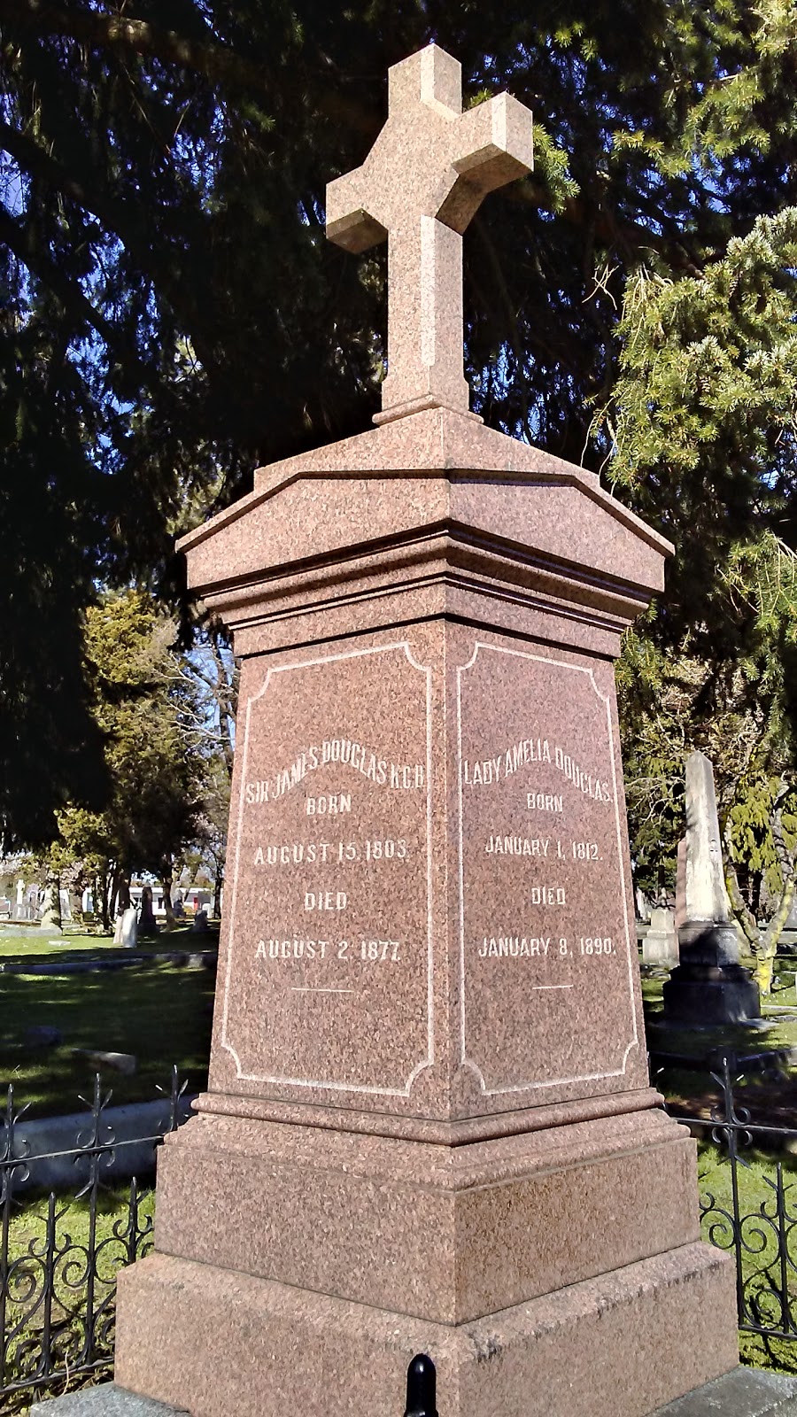 Ross Bay Cemetery | 1495 Fairfield Rd, Victoria, BC V8S, Canada | Phone: (250) 361-0600