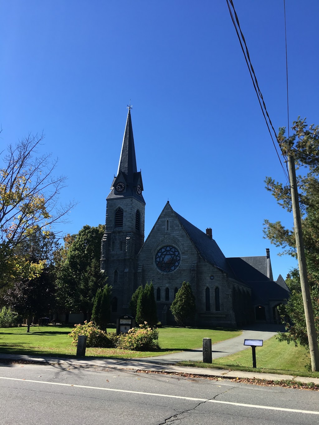 United Church | 479 Rue Dufferin, Stanstead, QC J0B 3E0, Canada | Phone: (819) 876-7337