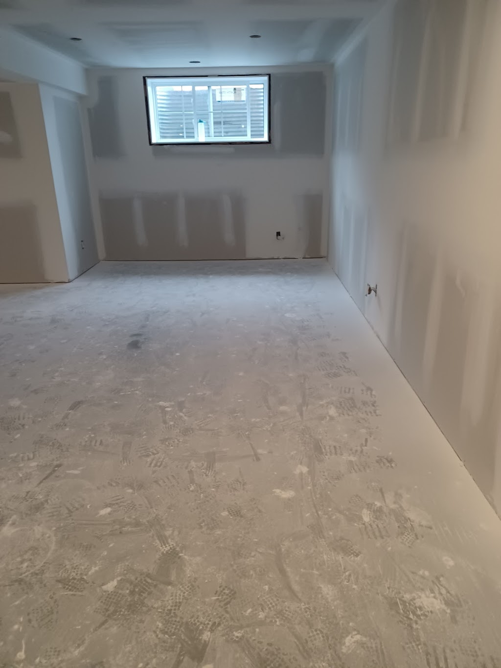 Zach Adams Drywall & Taping | 135 Catharine St, Belleville, ON K8P 1M7, Canada | Phone: (613) 848-4457