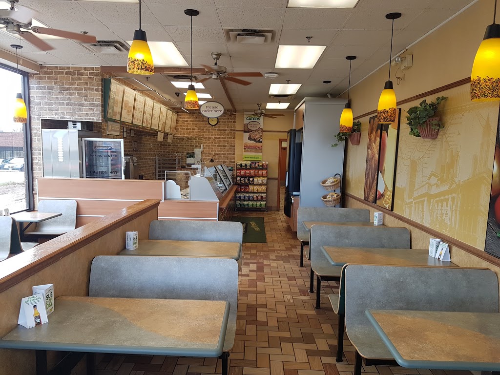 Subway | 649 Fourth Line Unit # 9, Oakville, ON L6L 6B3, Canada | Phone: (905) 337-7827