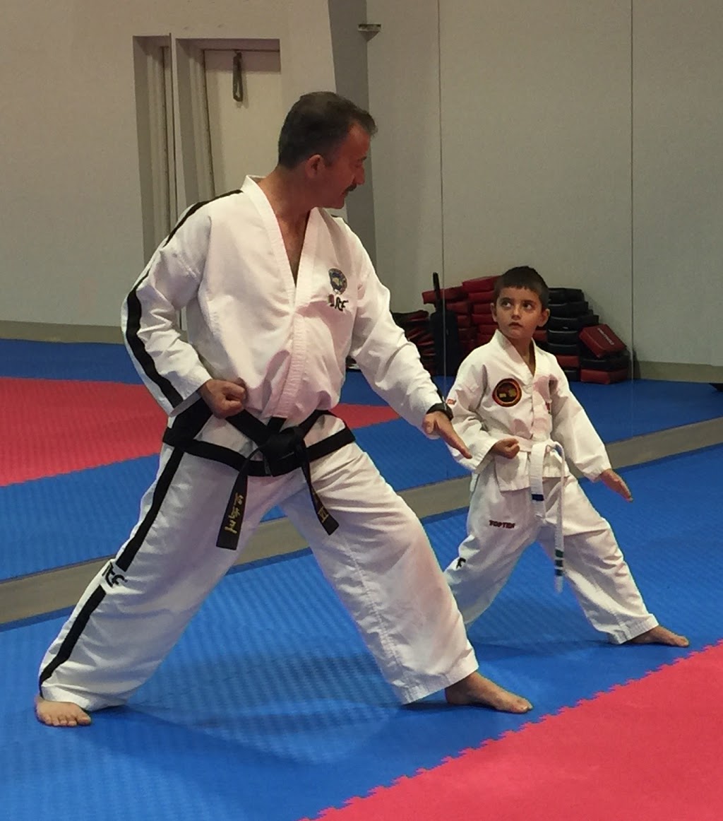 Berjaya Taekwon-Do | 43 East Lake Crescent NE #503, Airdrie, AB T4A 2H4, Canada | Phone: (403) 945-9794