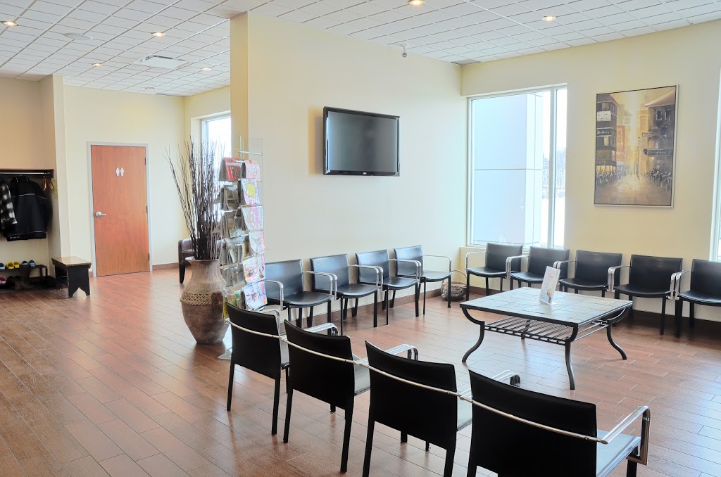 Centre Dentaire Familial Mascouche | 385 Montée Masson #200, Mascouche, QC J7K 2L6, Canada | Phone: (450) 474-8880