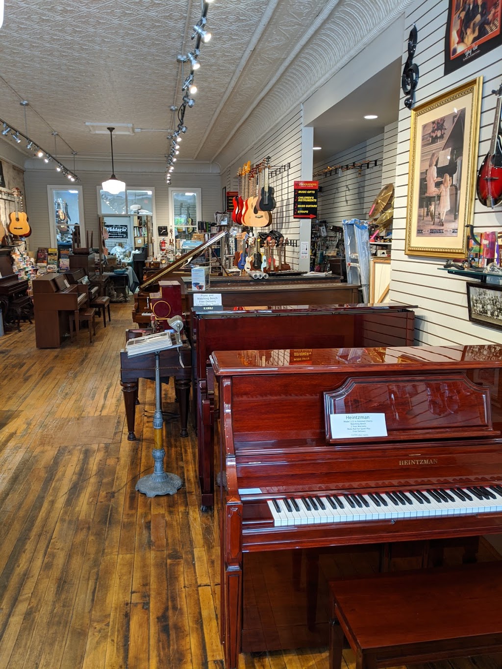 PIANOVATIONS Music Centre | 402 Queen St, Blyth, ON N0M 1H0, Canada | Phone: (519) 523-4535