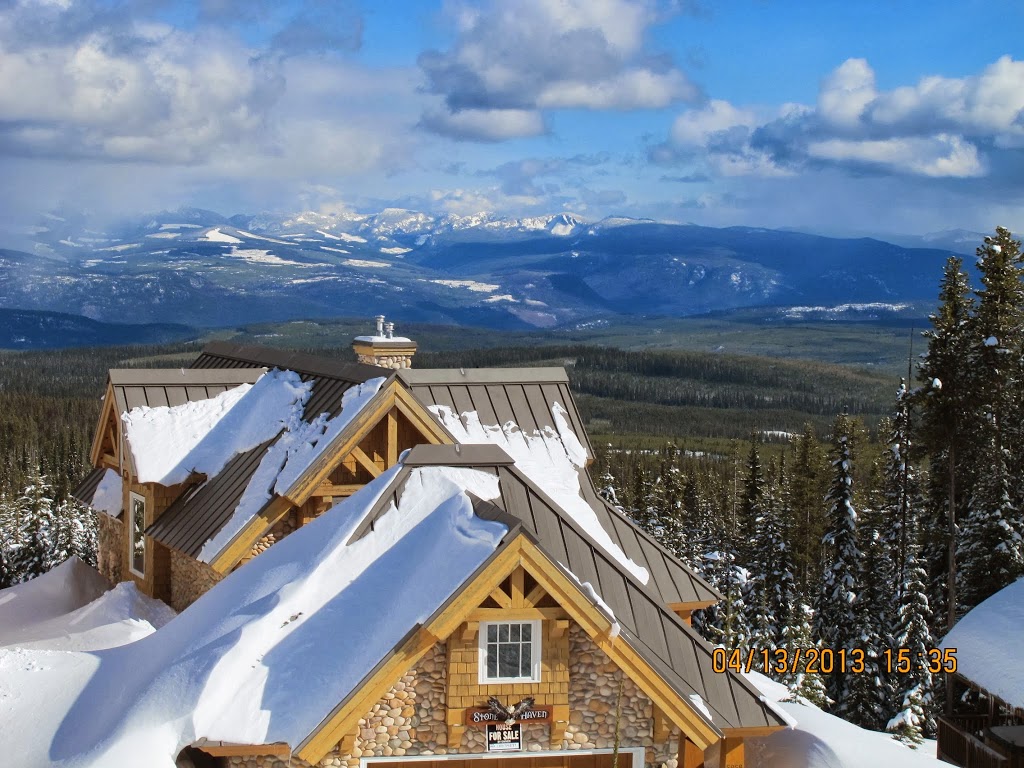 Chalets At Big White.com | 5942 Snow Pines Crescent Kap, Big White - Kelowna, BC V1P 1P3, Canada | Phone: (250) 491-9496