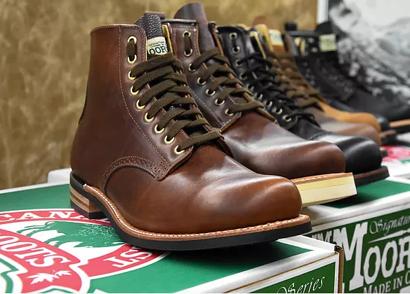 WesternBootsCanada.com | 2822 Howard Ave, Windsor, ON N8X 3Y2, Canada | Phone: (519) 254-8331