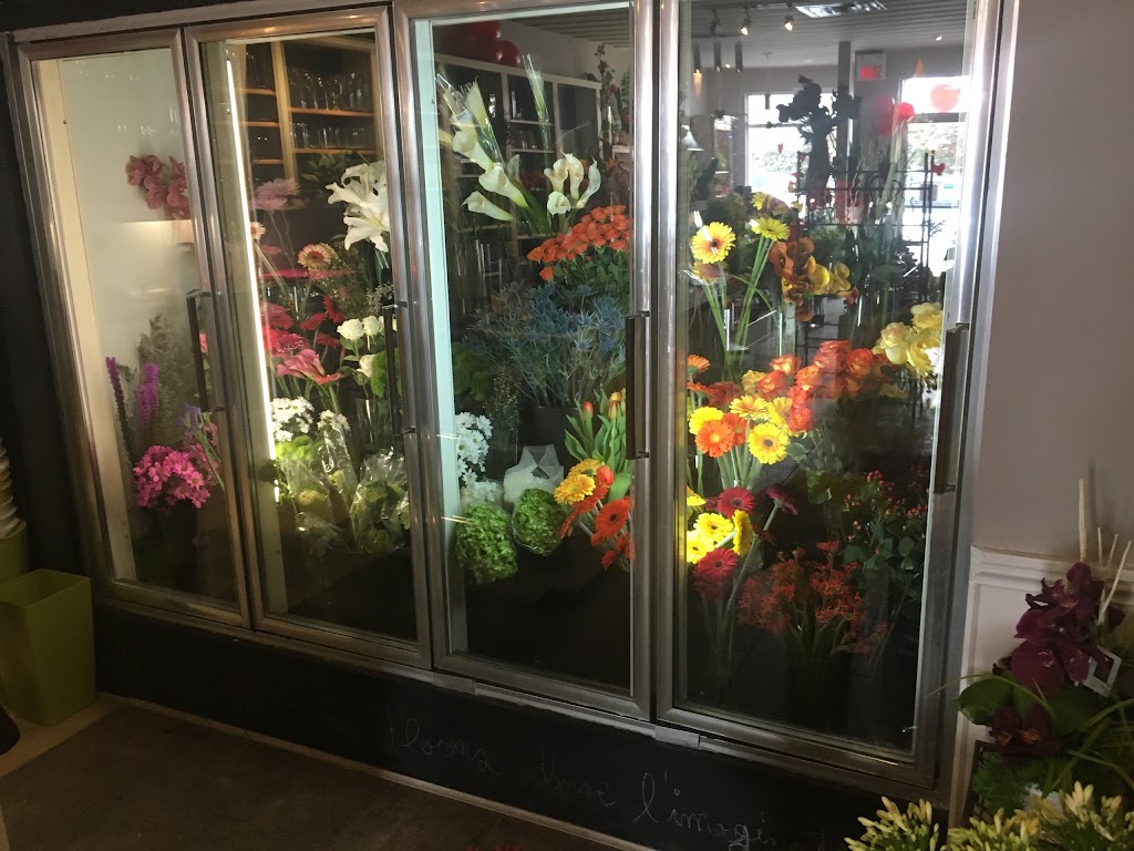 Fleuriste Des Fleurs et Des Choses (livraison) | 141A Bd de Mortagne, Boucherville, QC J4B 6G4, Canada | Phone: (450) 641-4646