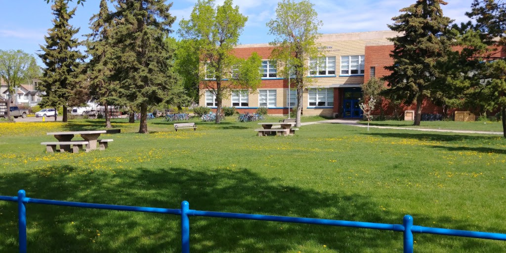 McKernan School | 11330 76 Ave NW, Edmonton, AB T6G 0K1, Canada | Phone: (780) 435-4163