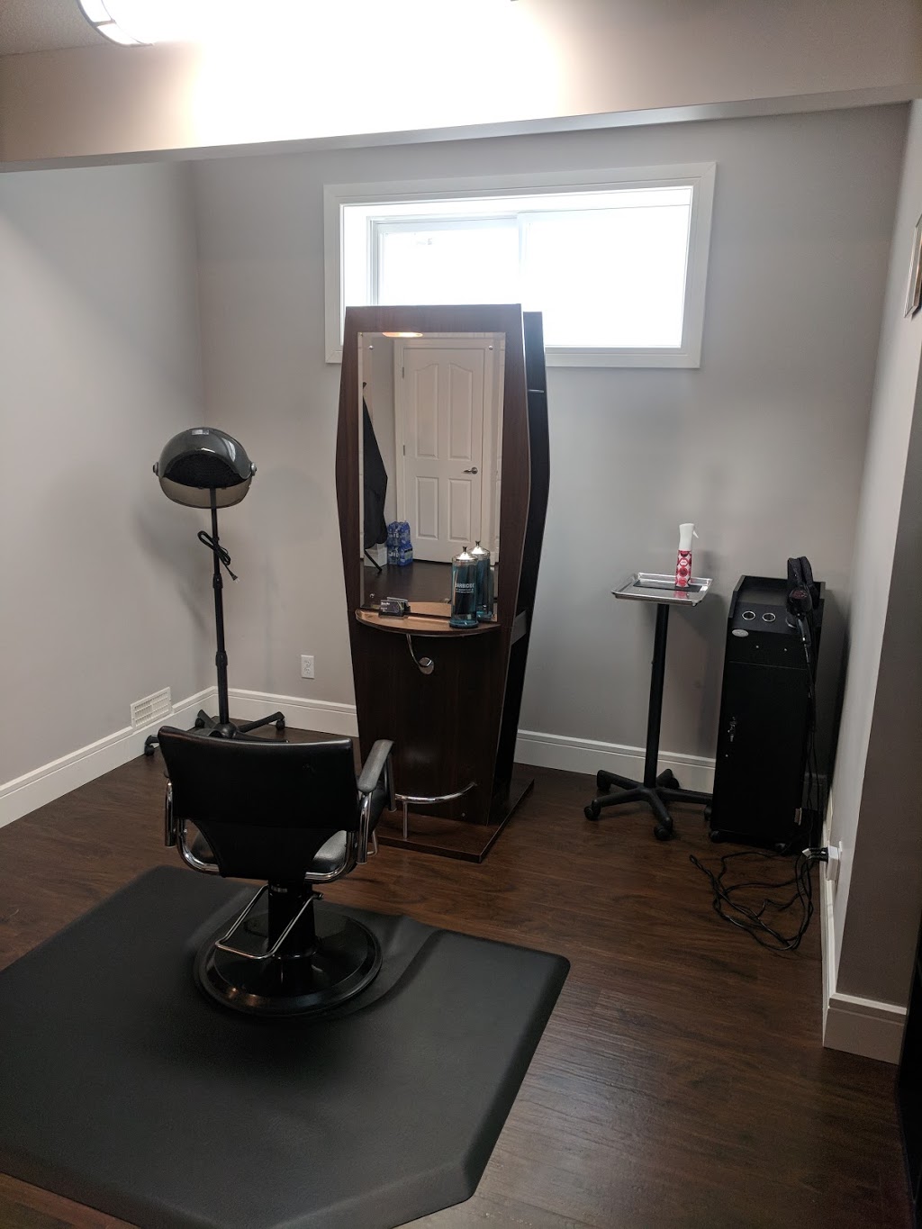 Kincora Hair | 149 Kincora Cove NW, Calgary, AB T3R 1L1, Canada | Phone: (403) 671-1207