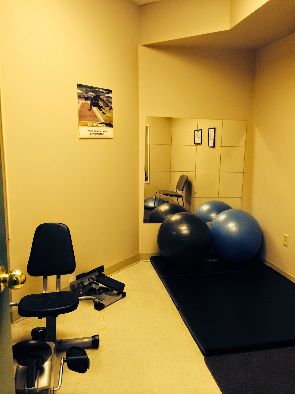 ARK Physiotherapy & Pain relief | 1201 Britannia Rd W #7c, Mississauga, ON L5V 1N2, Canada | Phone: (905) 363-1031
