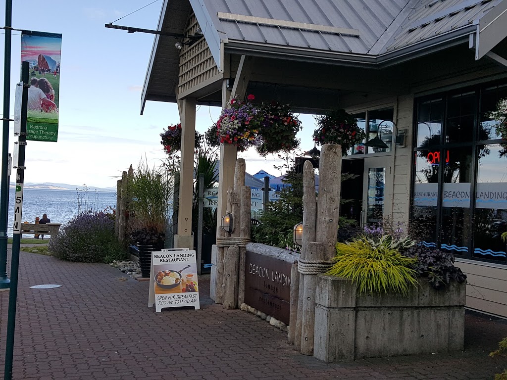 Beacon Landing Restaurant & Lounge | 2537 Beacon Ave W #107, Sidney, BC V8L 1Y3, Canada | Phone: (250) 656-6690