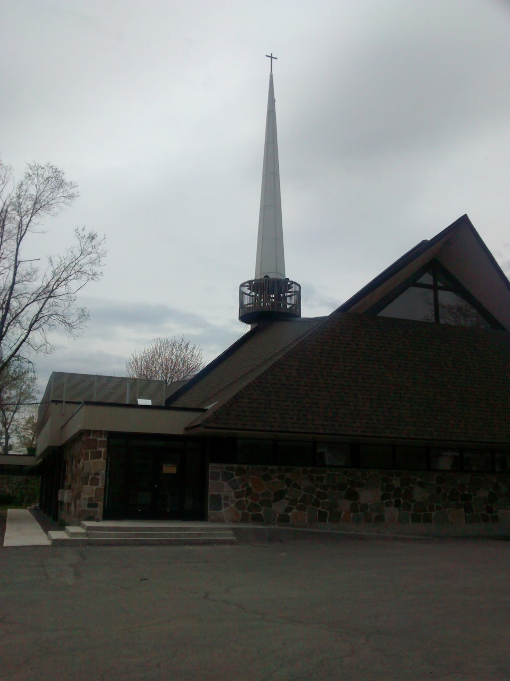 Saint Peter and Saint Paul Coptic Orthodox Church | 1 Av. de lÉglise, Pointe-Claire, QC H9S 5J1, Canada | Phone: (514) 505-4177