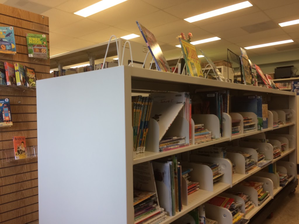 Nipigon Public Library | 52 Front St, Nipigon, ON P0T 2J0, Canada | Phone: (807) 887-3142