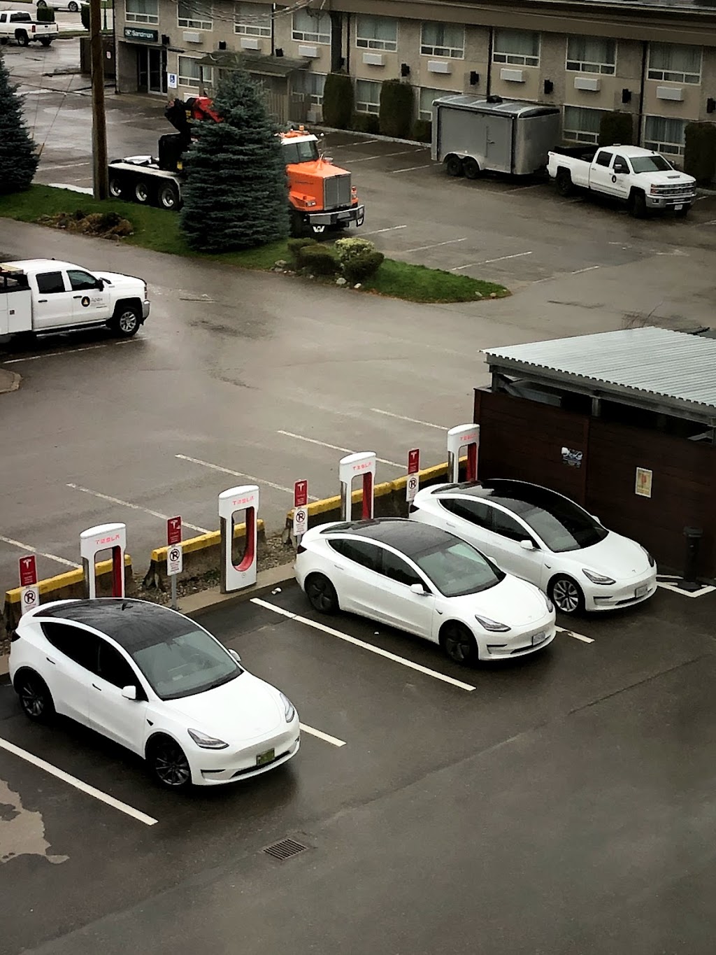 Tesla Supercharger | 1925 Laforme Blvd, Revelstoke, BC V0E 2S0, Canada | Phone: (877) 798-3752