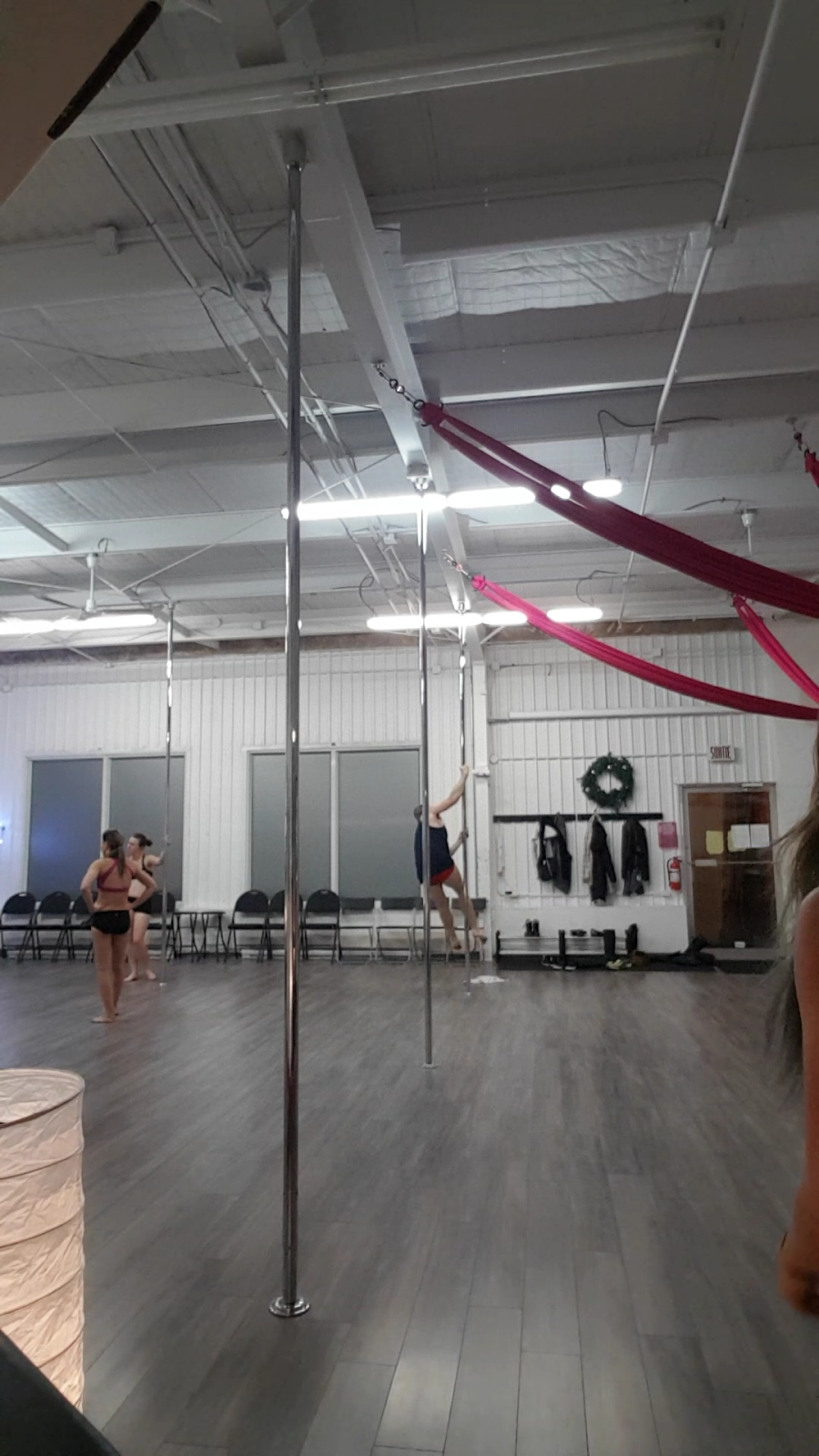 Fitness Evolution Pole and Aerial hammock Studio | 481 Rue Chicoine, Vaudreuil-Dorion, QC J7V 7E3, Canada | Phone: (514) 999-4255