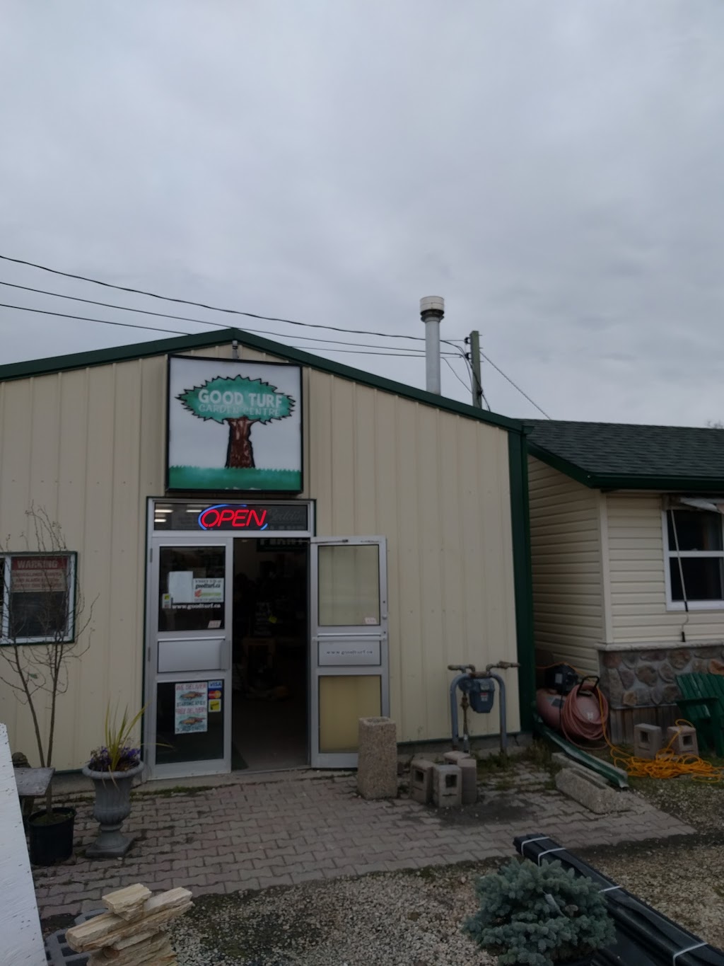 Good Turf Garden Centre | 3036 Main St, Winnipeg, MB R2V 4Z3, Canada | Phone: (204) 339-7536