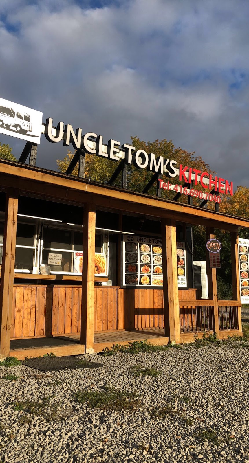 Uncle Toms Kitchen | 2279 ON-12, Brechin, ON L0K 1B0, Canada | Phone: (705) 484-5553