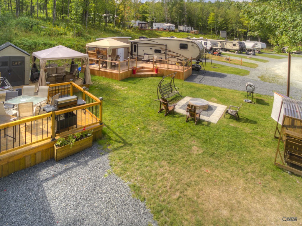 Camping Soleil Inc | 111 Rue des Églises, Kinnears Mills, QC G0N 1K0, Canada | Phone: (418) 424-3372