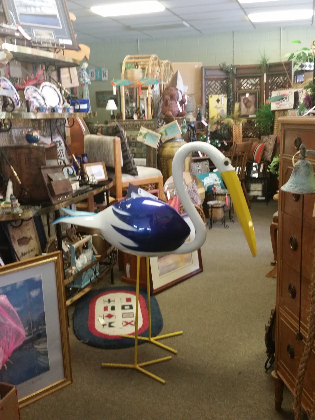 Ditto Consignments & Design | 37017 Green St, New Baltimore, MI 48047, USA | Phone: (586) 716-9400