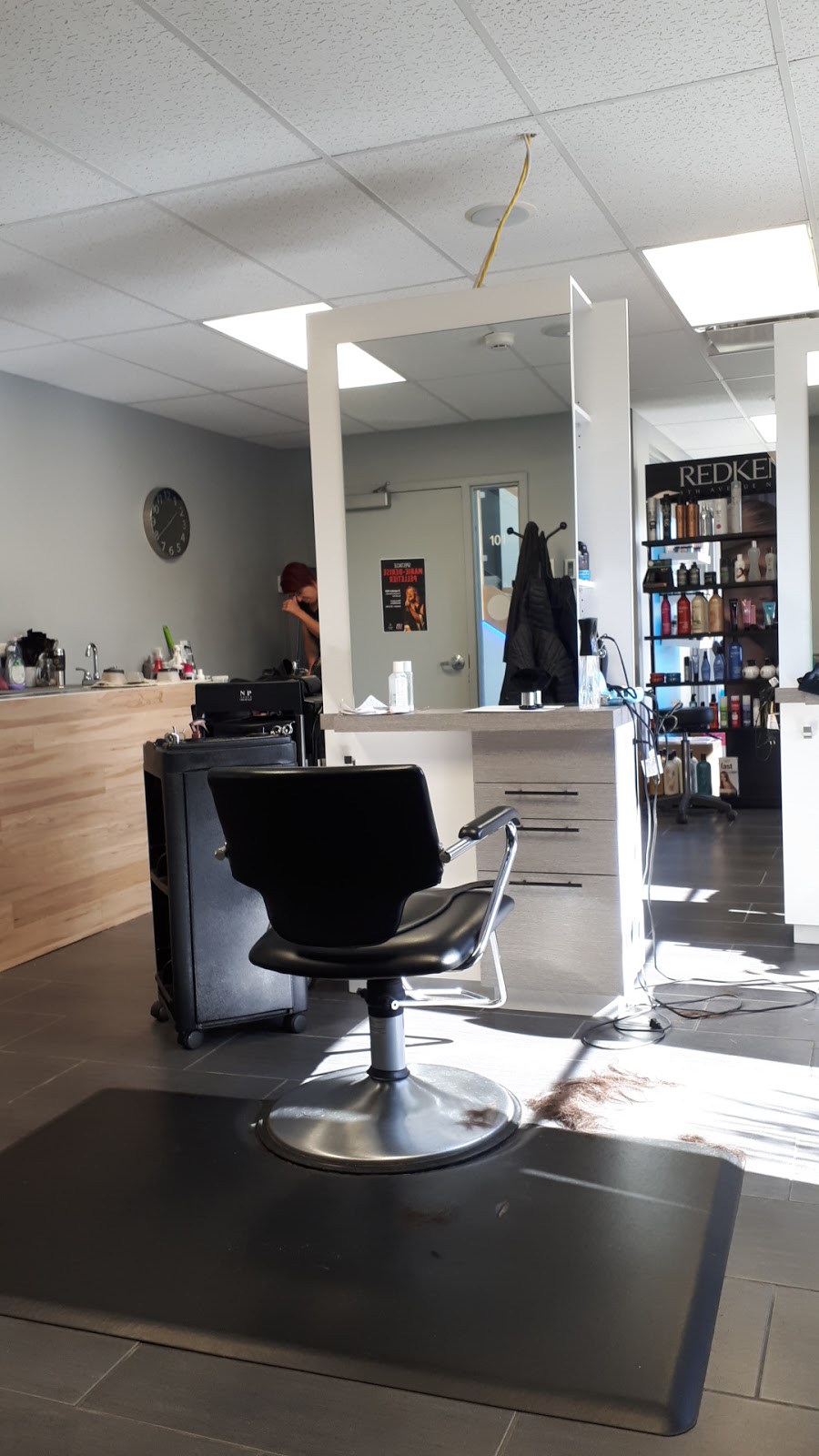 Espace Coiffure (L) | 2 Rue de lUsine, Baie-Saint-Paul, QC G3Z 1Y1, Canada | Phone: (418) 240-3333