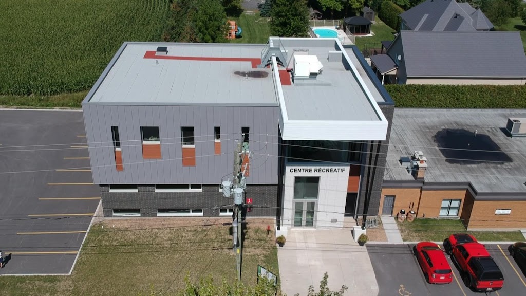 Centre Récréatif | 110 Rue Grégoire, Henryville, QC J0J 1E0, Canada | Phone: (450) 346-4106