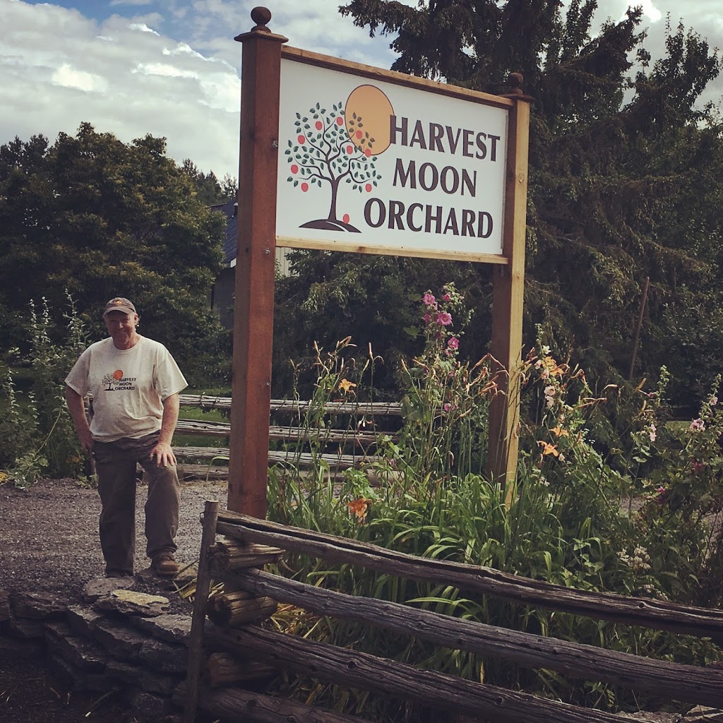 Harvest Moon Orchard | 4625 Carp Rd, Carp, ON K0A 1L0, Canada | Phone: (613) 839-0378