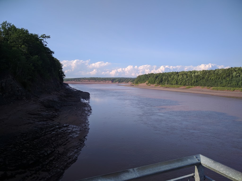 Fundy Tidal Bore Adventures | 45, NS-236, Green Oaks, NS B6L 1R7, Canada | Phone: (902) 986-1412