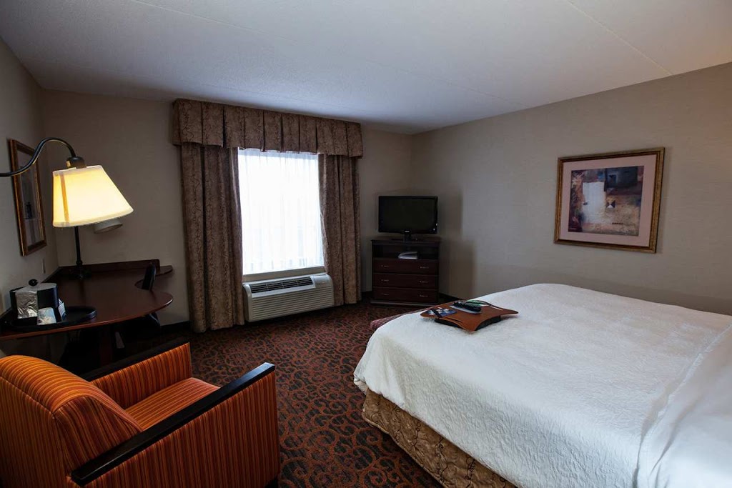 Hampton Inn by Hilton Napanee | 40 McPherson Dr, Napanee, ON K7R 3L1, Canada | Phone: (613) 354-5554