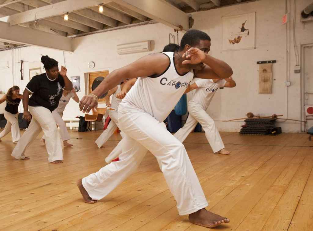 Capoeira Malês | 374 Dupont St, Toronto, ON M5R 1V9, Canada | Phone: (416) 537-4167