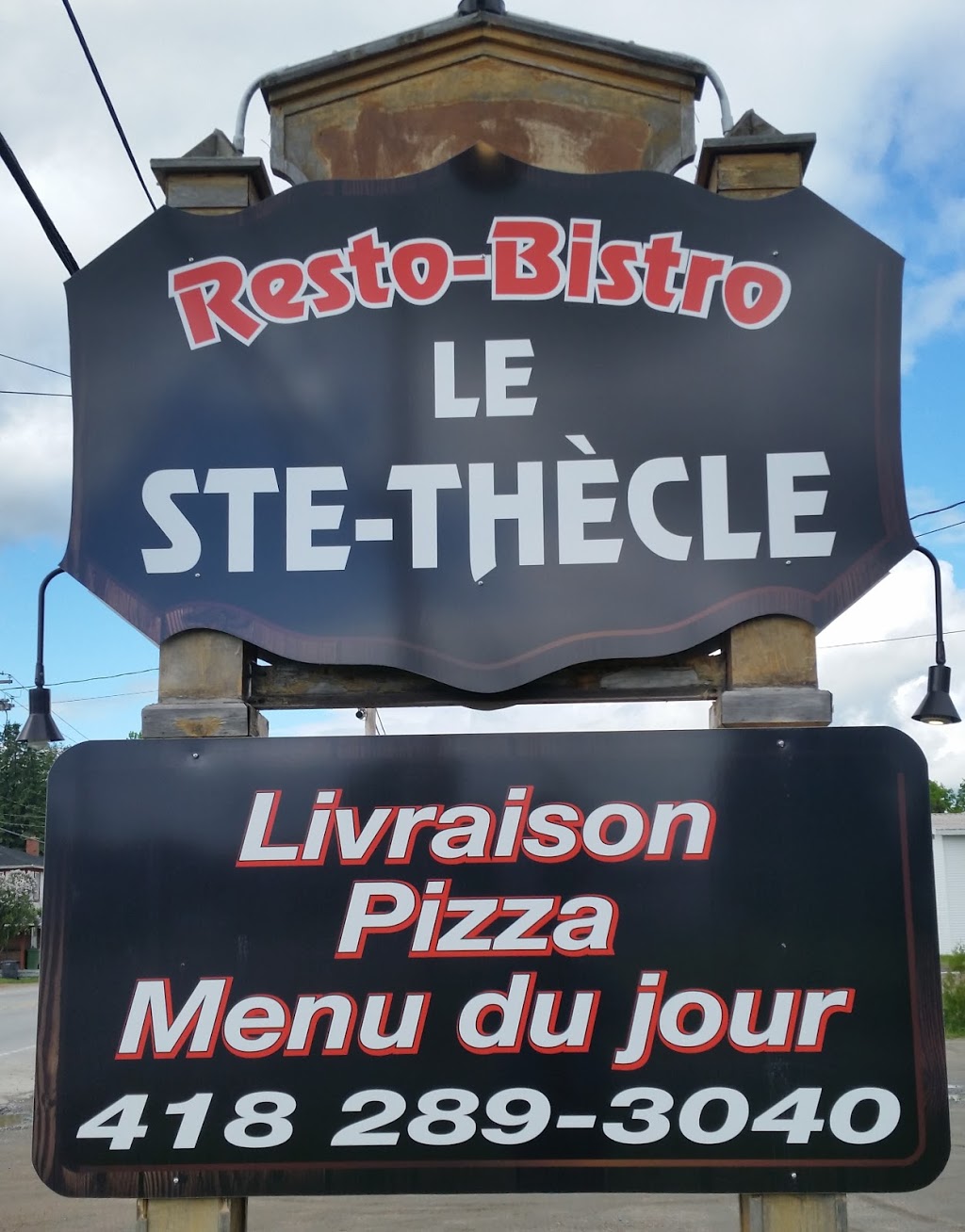 Resto-Bistro Le Sainte-Thècle | 780 Rue Saint Jacques, Sainte-Thècle, QC G0X 3G0, Canada | Phone: (418) 289-3040