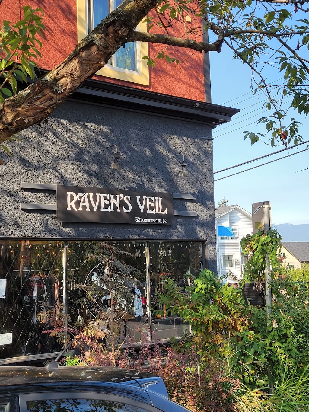 Ravens Veil | 831 Commercial Dr, Vancouver, BC V5L 3W6, Canada | Phone: (604) 251-1869