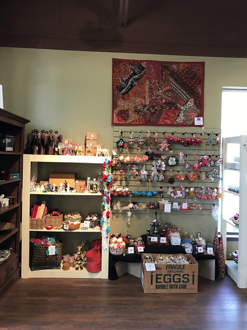 Ten Thousand Villages | 65 Heritage Dr, New Hamburg, ON N3A 2J3, Canada | Phone: (519) 662-1879