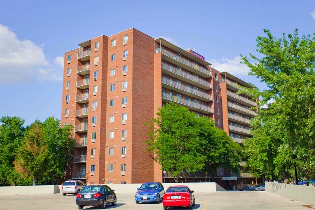 Wyndfield Place Apartments | 724 Fanshawe Park Rd E, London, ON N5X 2L8, Canada | Phone: (519) 675-0900