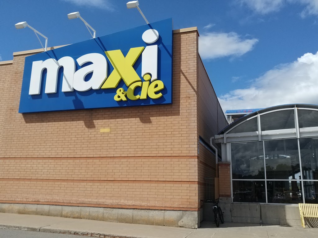 Maxi & Cie | 900 Boulevard Grignon, Saint-Jérôme, QC J7Y 3S7, Canada | Phone: (450) 436-3824