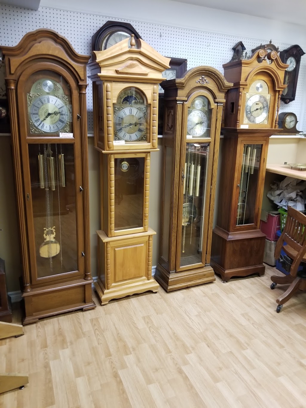 Schafers Clock Repair Centre | 5510 Jill St, Osgoode, ON K0A 2W0, Canada | Phone: (613) 721-8807