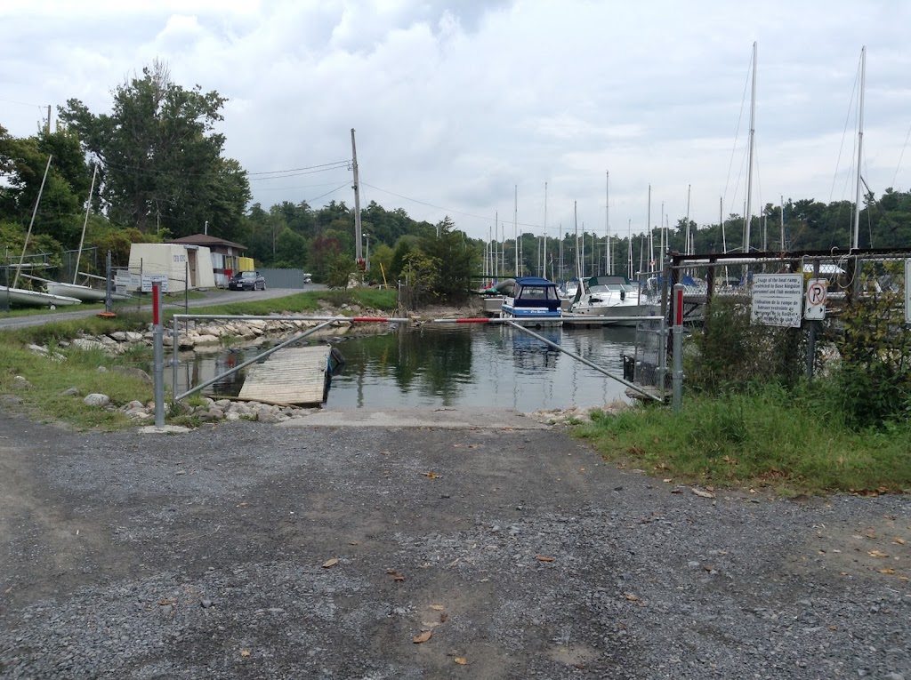 CFB Kingston Yacht Club Watercraft Launch | 5-7 Yacht Club Ln, Kingston, ON K7K 5G2, Canada | Phone: (613) 548-3052