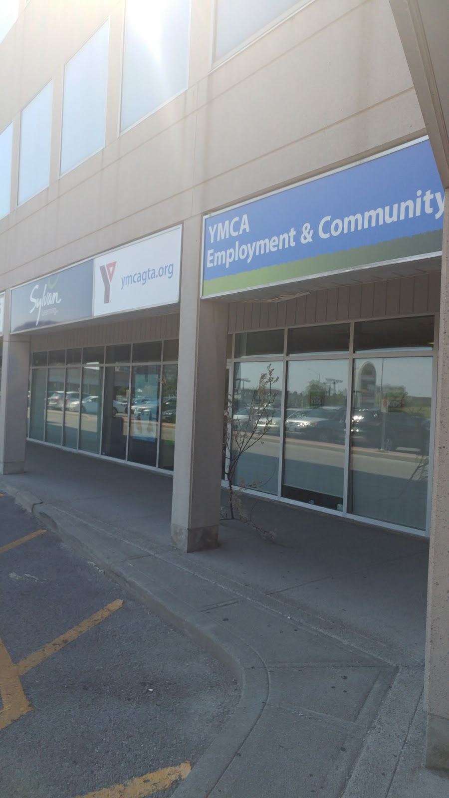 Pickering YMCA Employment and Community Services | 1550 Kingston Rd Unit 16, Pickering, ON L1V 1C3, Canada | Phone: (905) 427-7670