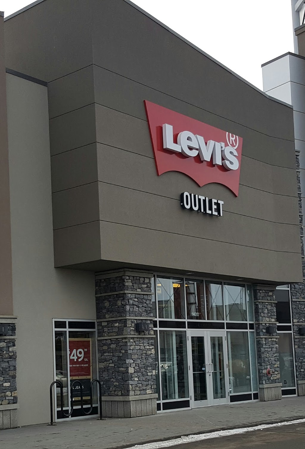 Levis® | South Edmonton Common, 1420 Parsons Rd NW, Edmonton, AB T6N 1N5, Canada | Phone: (587) 754-7719