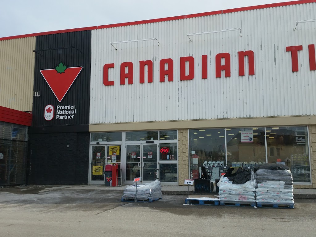 Canadian Tire | 84 Wellington Street South Unit 1 & 2 Box 2070, St. Marys, ON N4X 1C3, Canada | Phone: (519) 284-1690