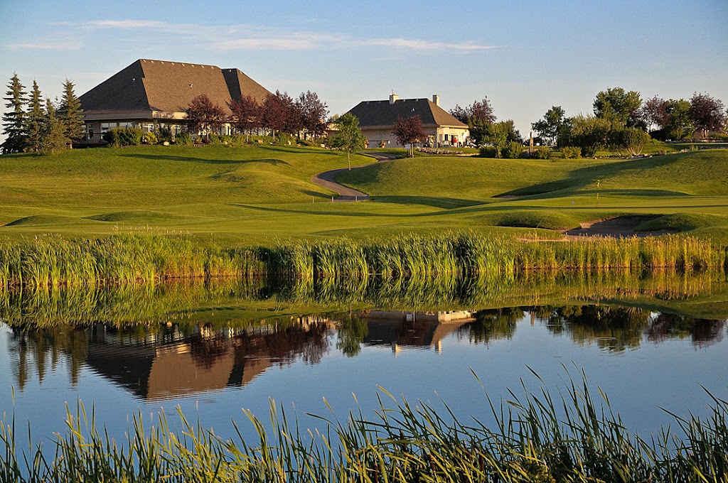 Coloniale Golf Club | 10 Country Club Dr, Beaumont, AB T4X 1M1, Canada | Phone: (780) 929-4653