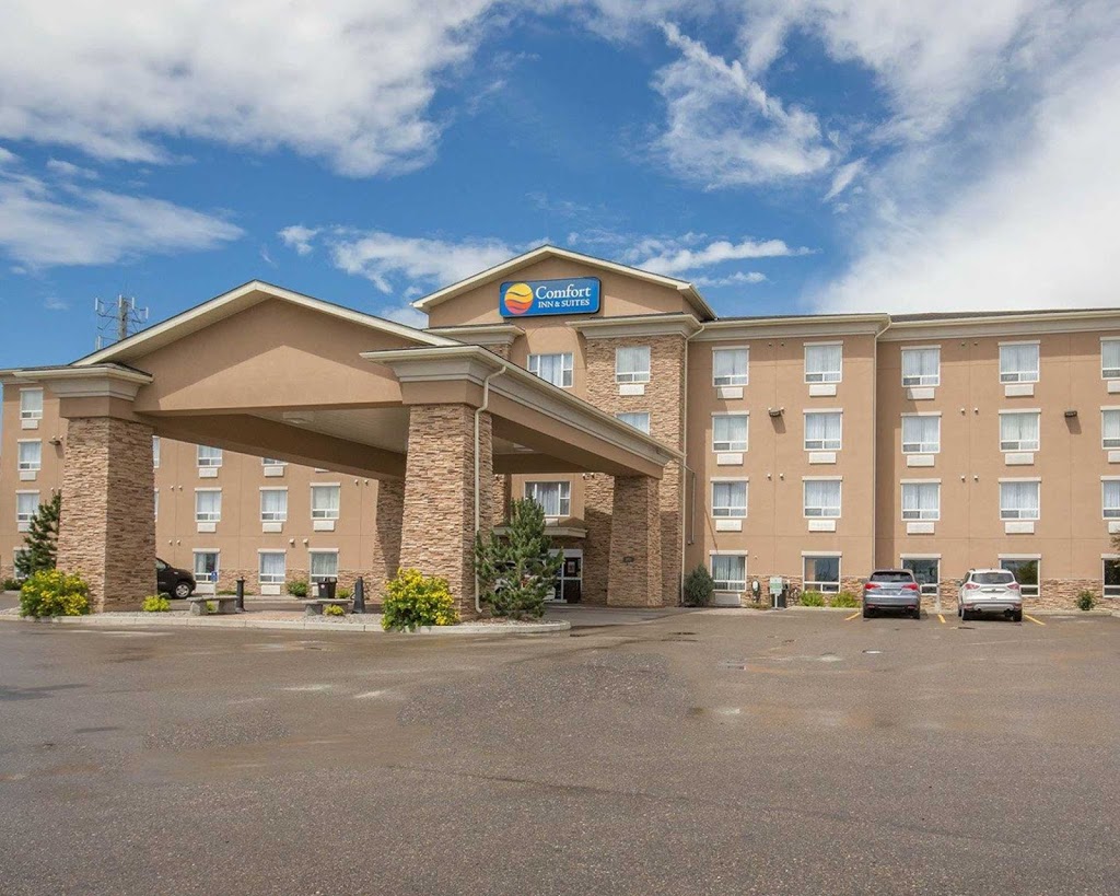 Comfort Inn & Suites | 133 Sierra Springs Dr SE, Airdrie, AB T4B 3G7, Canada | Phone: (403) 948-3411