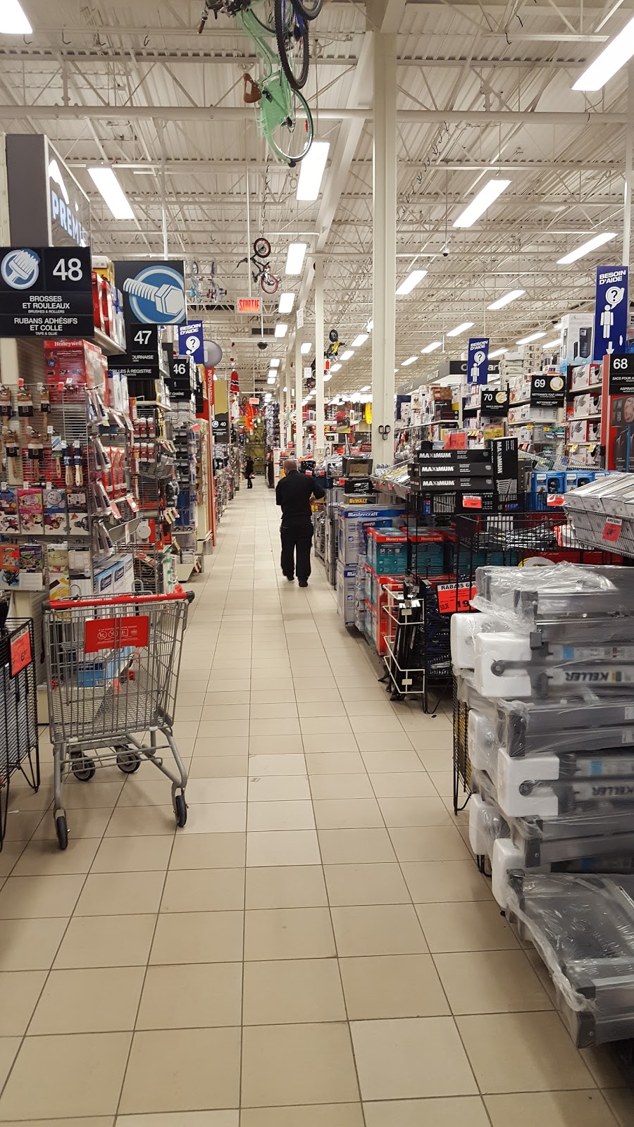 Canadian Tire - Blainville, QC | 500 Boulevard de la Seigneurie O, Blainville, QC J7C 5T7, Canada | Phone: (450) 419-4700