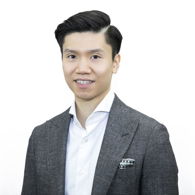 Dr. Lawrence Hung | Cosmetic Dentist Caledon | 301 Queen St S Unit 8, Bolton, ON L7E 2B1, Canada | Phone: (647) 447-9586