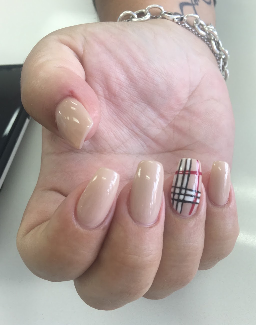 Leahs Nails | 17080 Bathurst St #4, Newmarket, ON L3X 3A5, Canada | Phone: (905) 898-3323