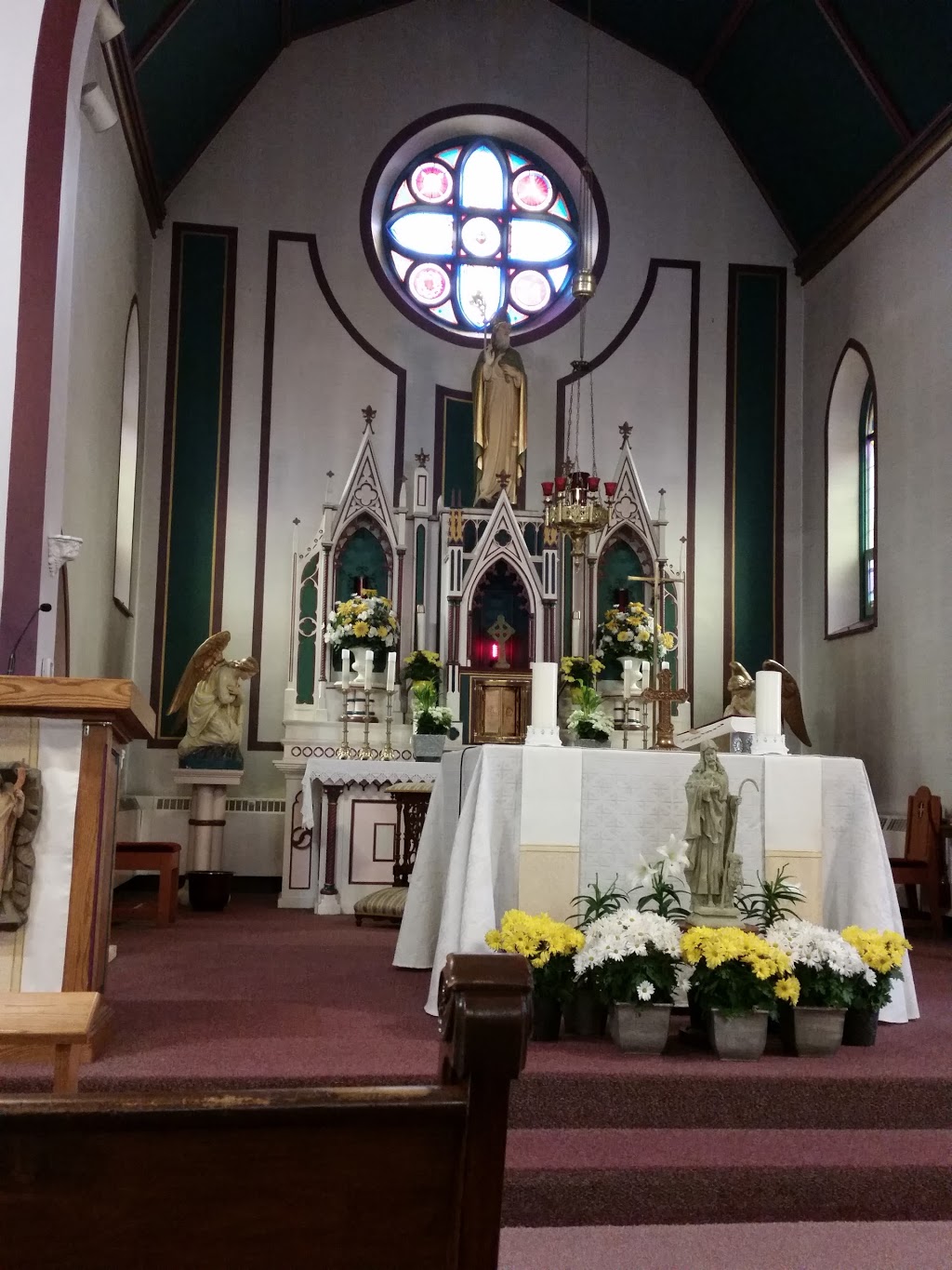 Saint Patrick Roman Catholic Church | 31 Chestnut St E, St. Catharines, ON L2T 1G8, Canada | Phone: (905) 227-2358