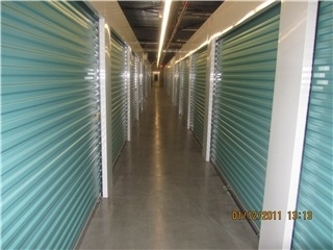 Queensborough Mini Storage Ltd | 800 Boyd St, New Westminster, BC V3M 5G7, Canada | Phone: (604) 525-2404