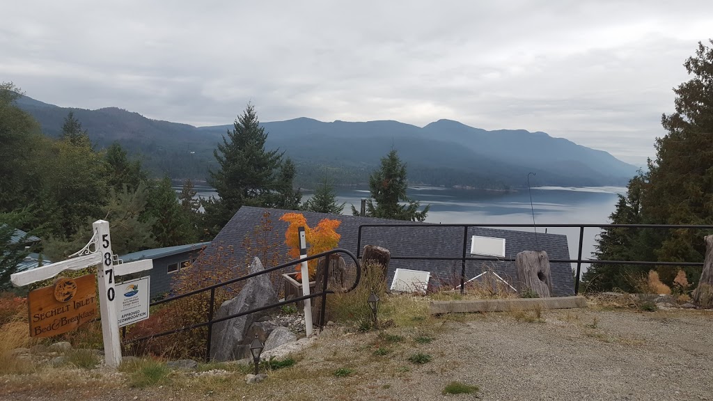 Sechelt Inlet Bed And Breakfast | 5870 Skookumchuk Rd, Sechelt, BC V0N 3A4, Canada | Phone: (604) 740-0776