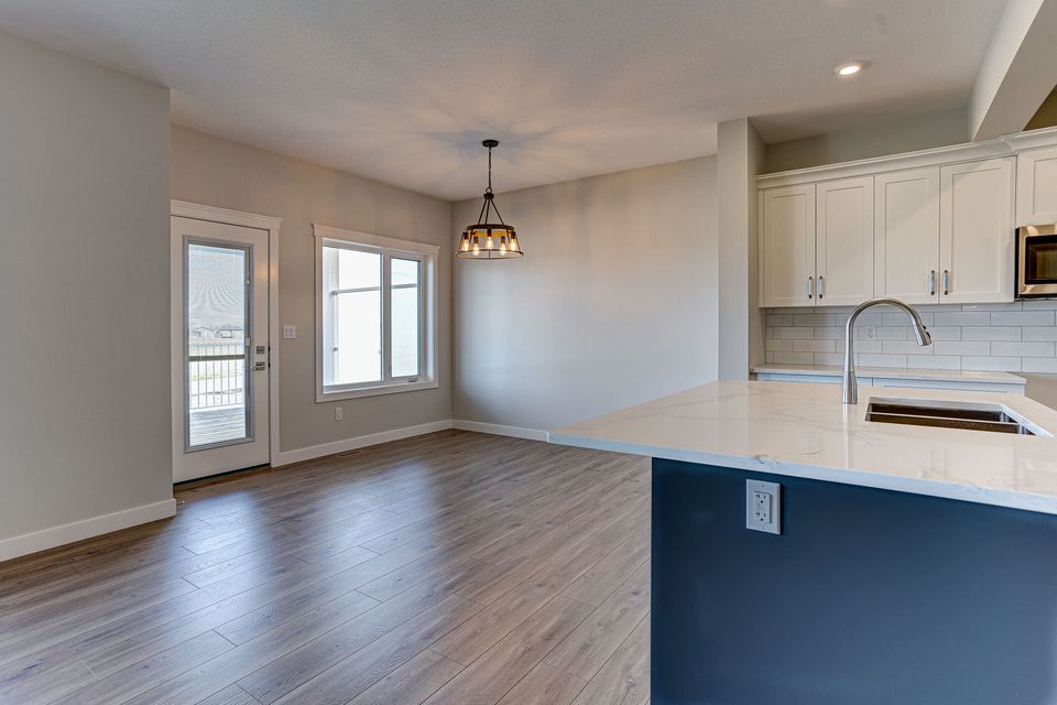 Billex Homes | 4185 Ryders Ridge Blvd, Sylvan Lake, AB T4S 0G3, Canada | Phone: (403) 588-7745