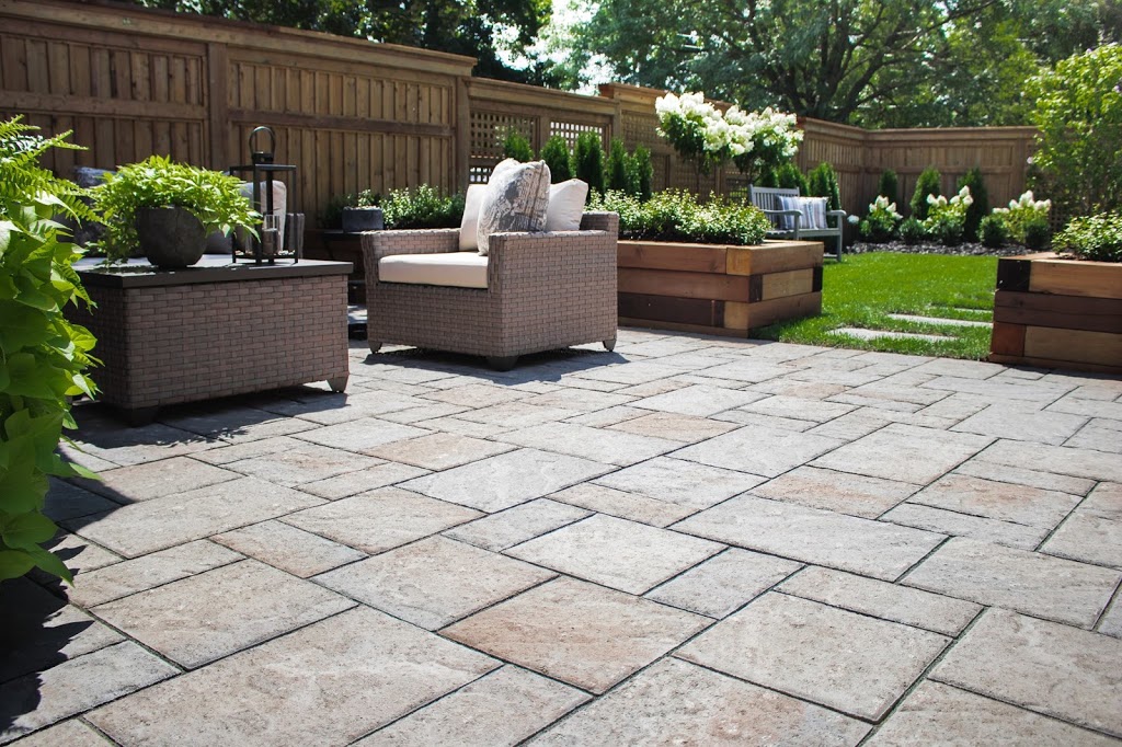 Unique Landscape Services | 3810 ON-6, Mount Hope, ON L0R 1W0, Canada | Phone: (289) 339-2293