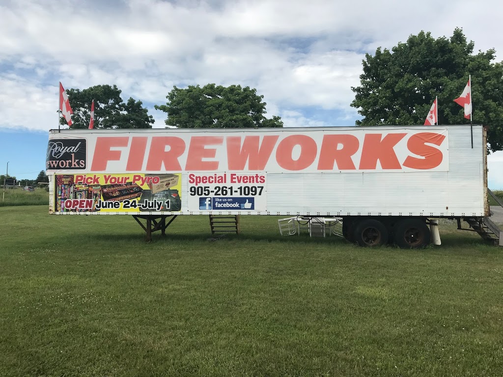 Royal Fireworks Newcastle | 978 Regional Rd 17, Newcastle, ON L1B 0T7, Canada | Phone: (905) 261-1097